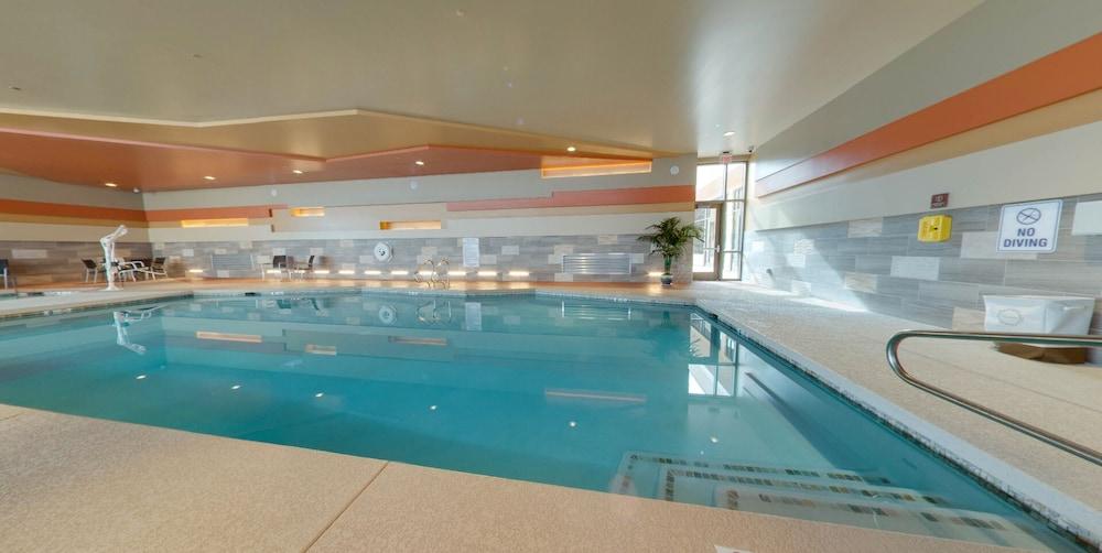 كليف كاسل كازينو آند هوتل حمام سباحة مغطى