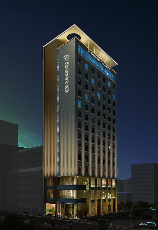 The Central Plaza Hotel