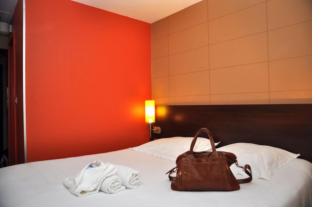 أوتل إن ديزاين أمينز ريستو نوفو غرفة