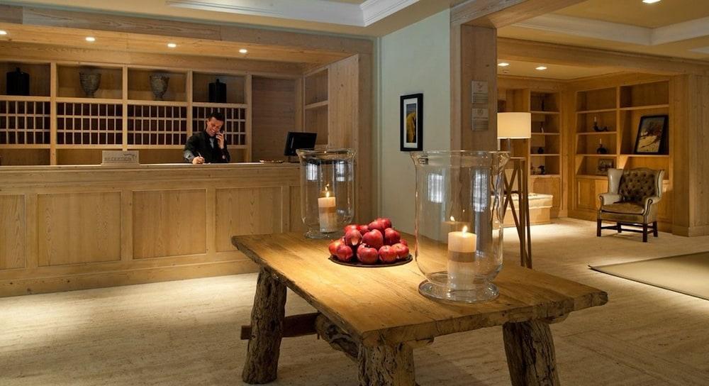 Val di Luce Spa Resort Reception