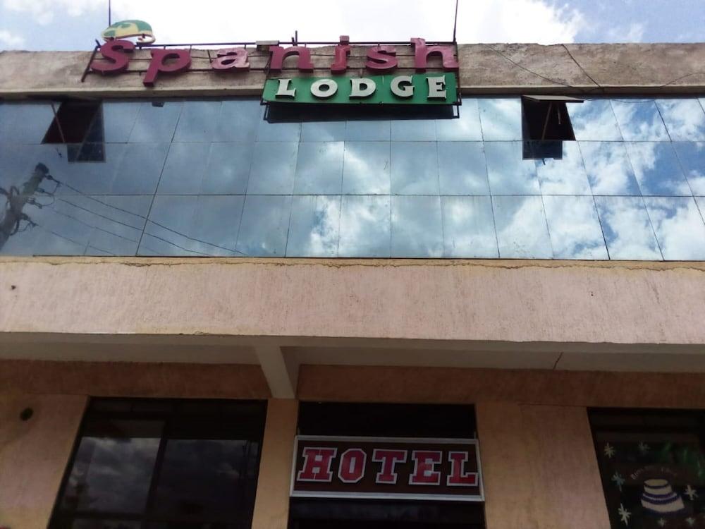 سبانيش ريستورانت آند لودج جيلجيل