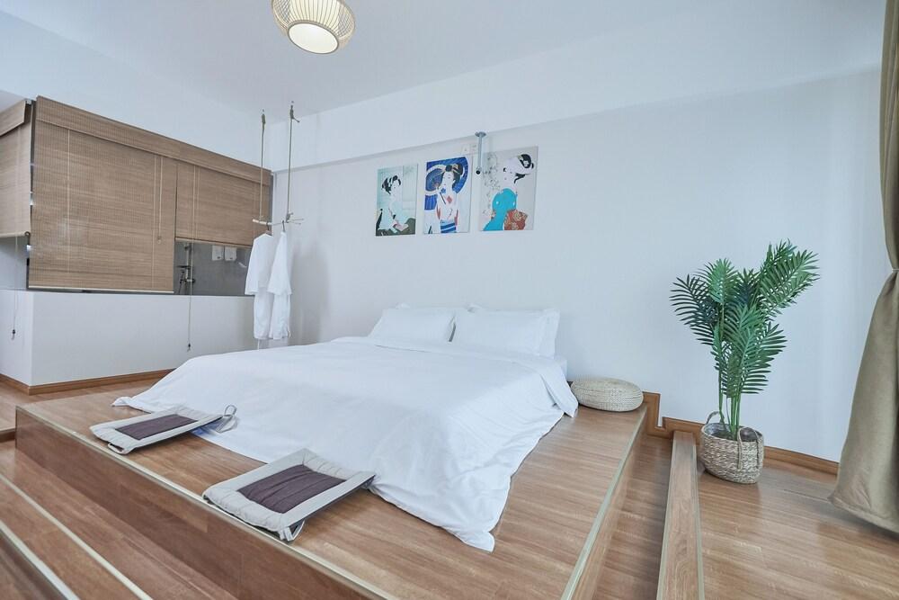 Pidu Yunju Hotel Room