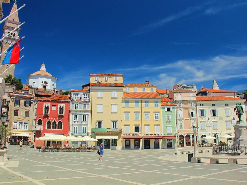 Charming Studio in the Heart of Piran, Near the Sea Exterior