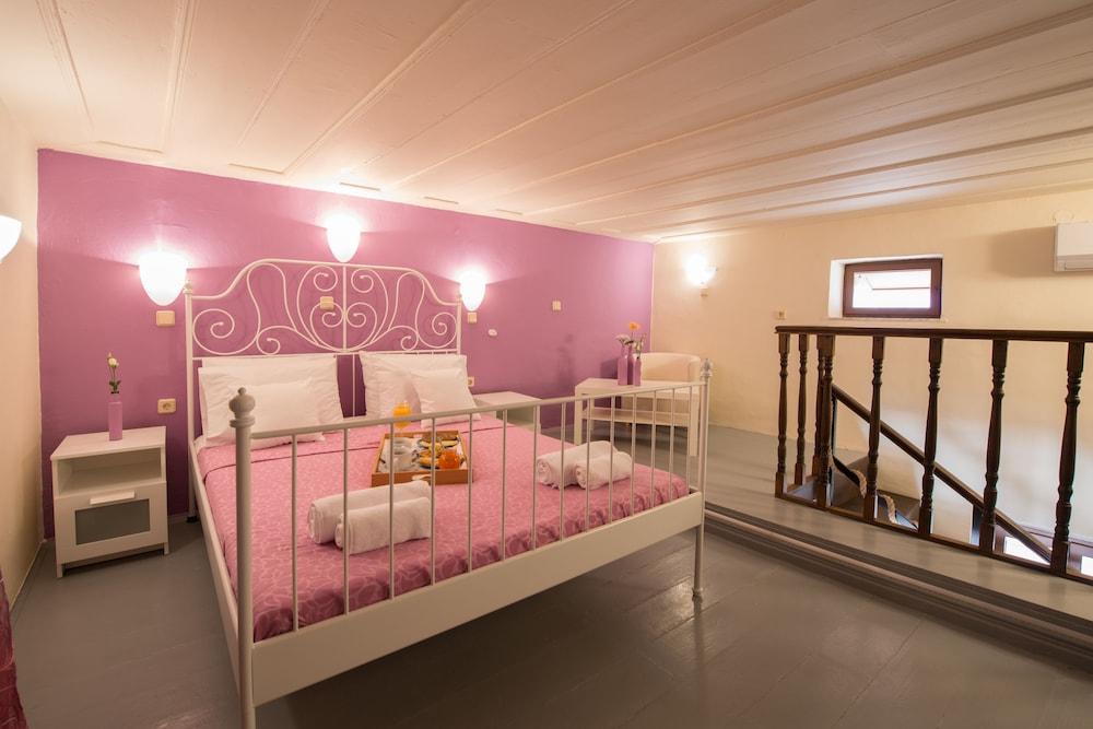 Xenios Zeus Room