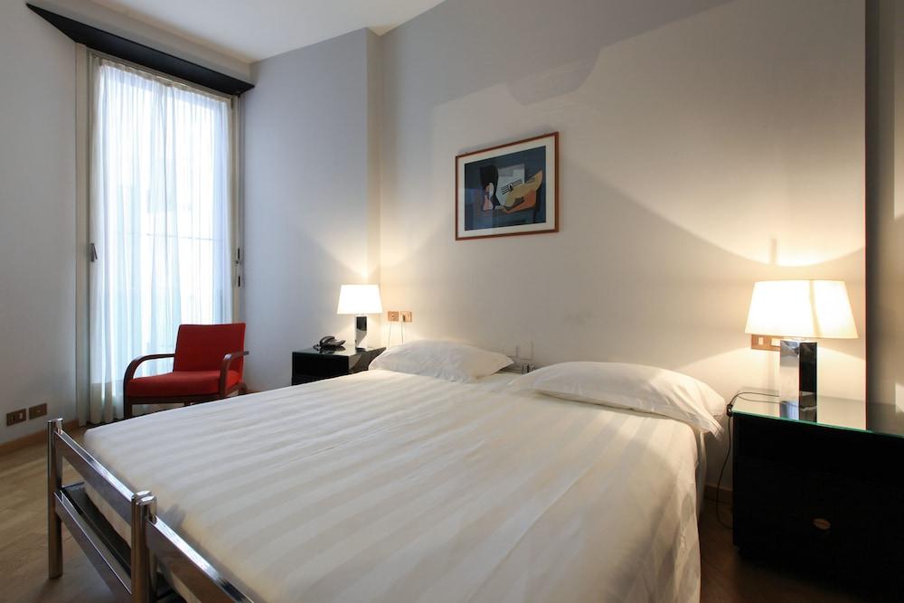 VIP's Residence Room