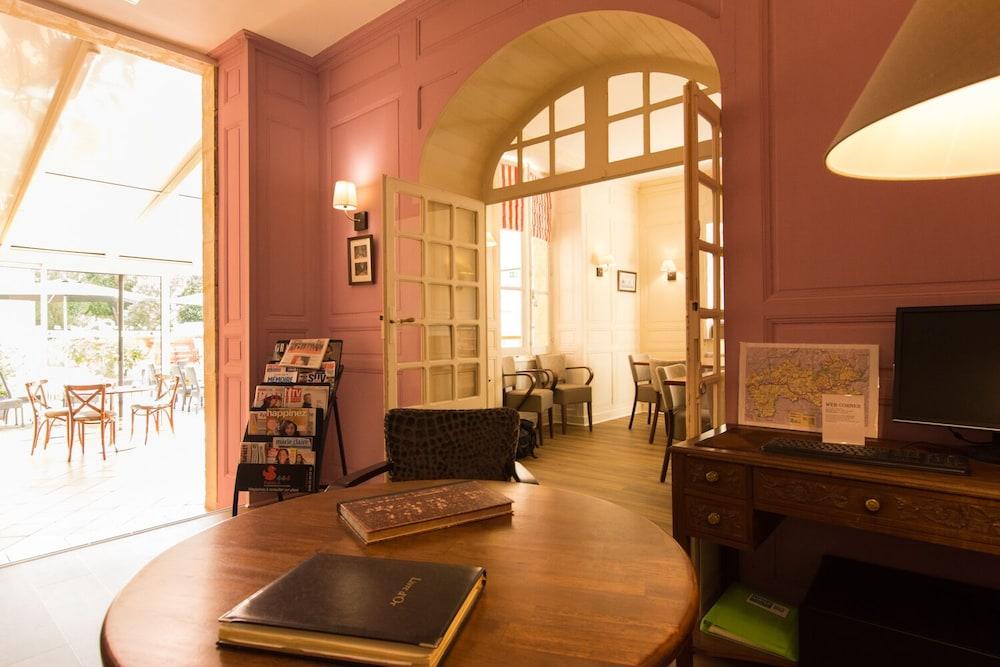 Logis Hôtel le Vert Galant Interior
