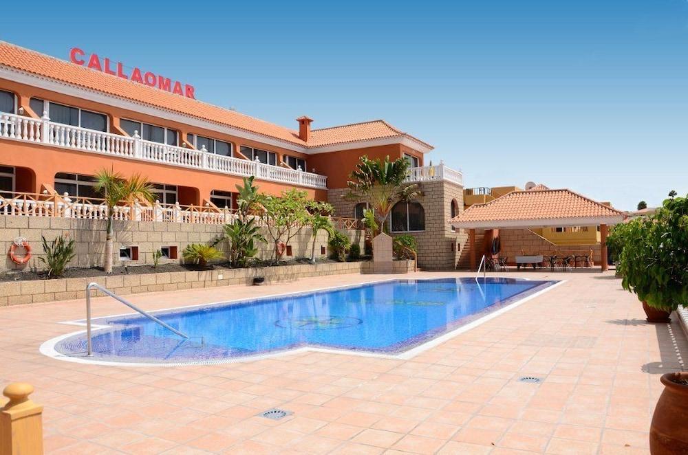 Apartamentos Callaomar Others