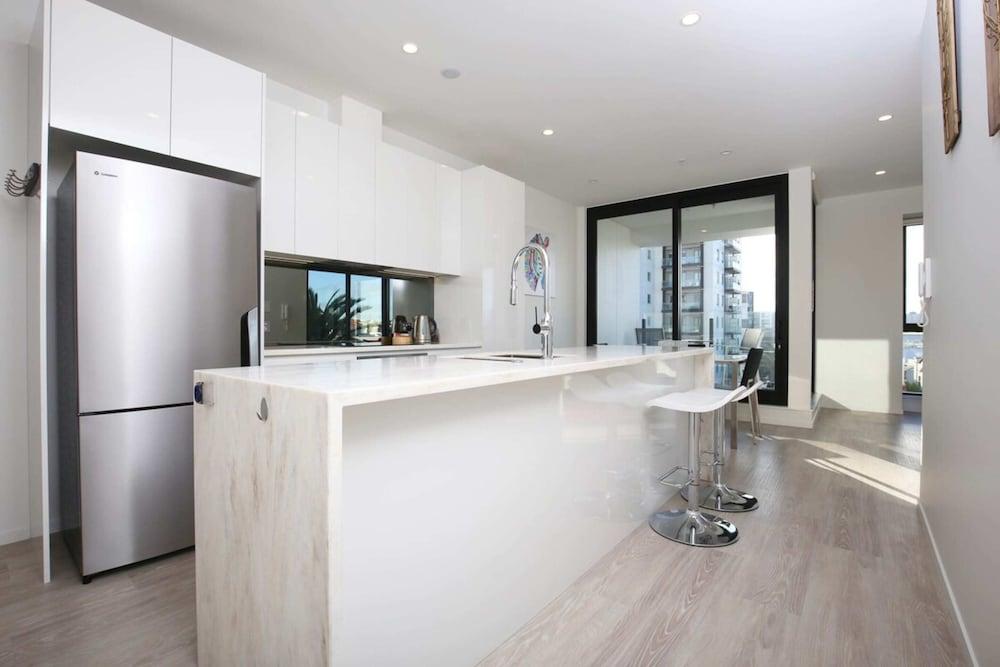 2 Bed Apt Heart of Ponsonby Gym Room