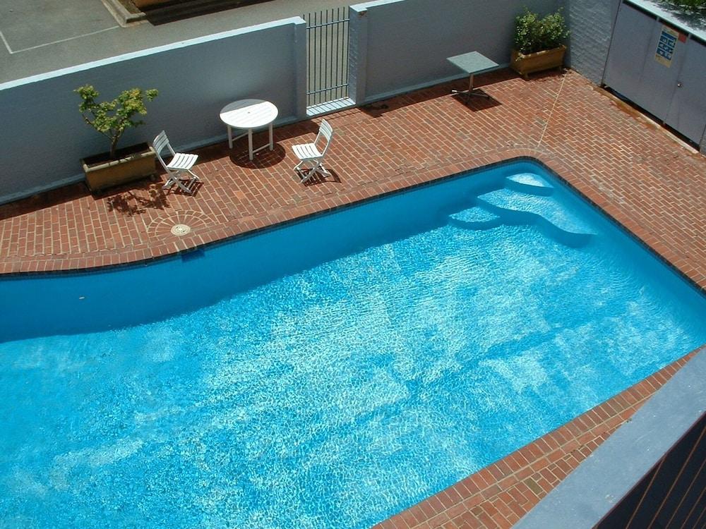 Pavilion on Northbourne Outdoor Pool