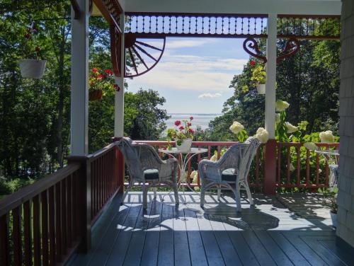 Victorian By The Sea