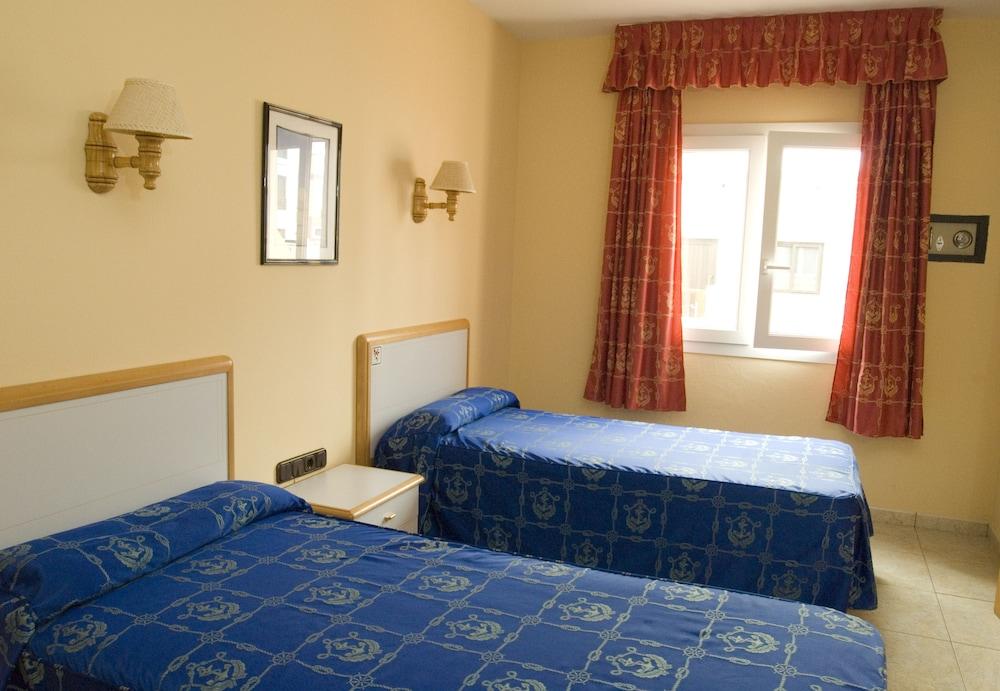 Apartamentos Boomerang I Others