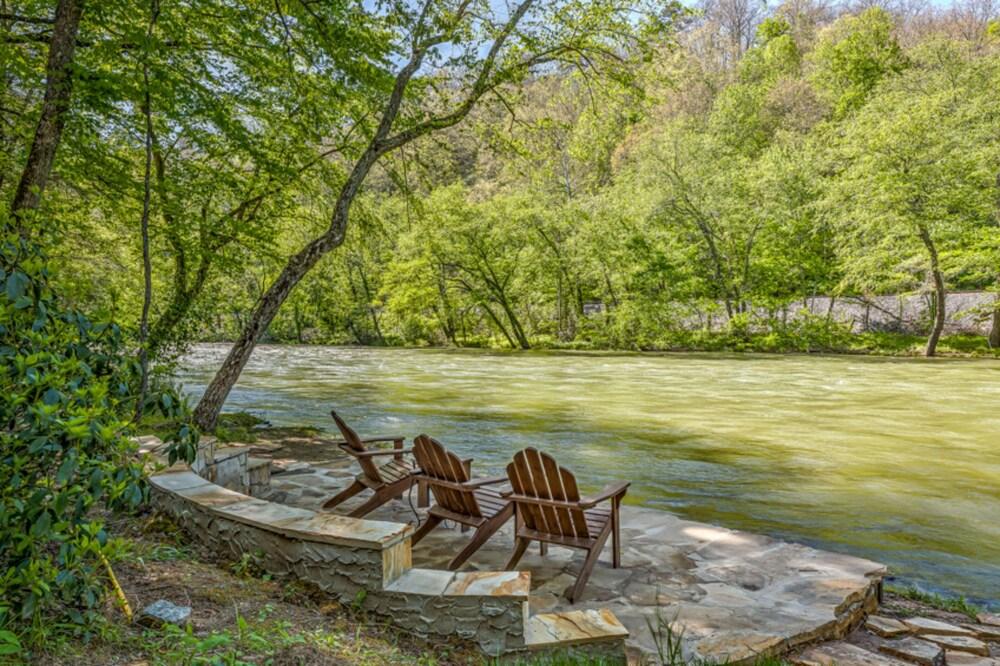 Hooked On Toccoa by Escape to Blue Ridge المنطقة المحيطة بالمنشأة