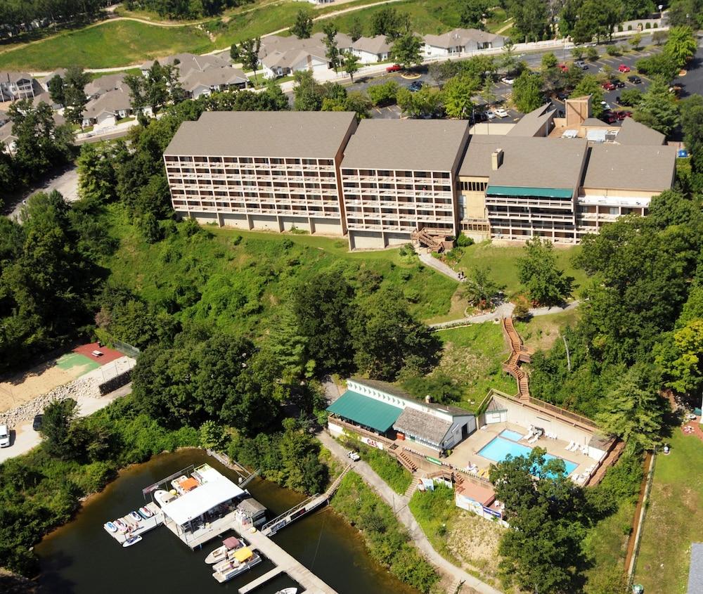 Inn at Grand Glaize Featured Image