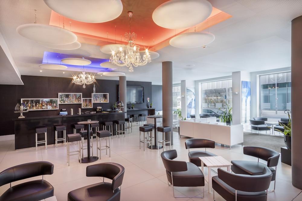 Melia Berlin Lobby Lounge