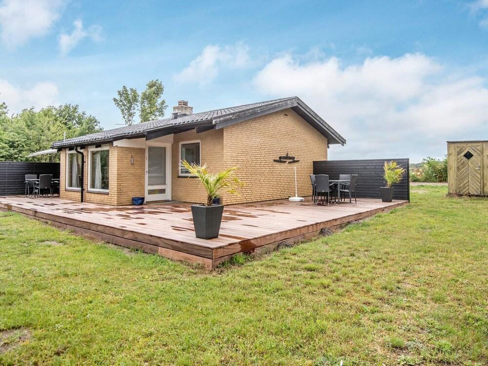 Quaint Holiday Home in Løgstør With Beach Nearby Featured Image