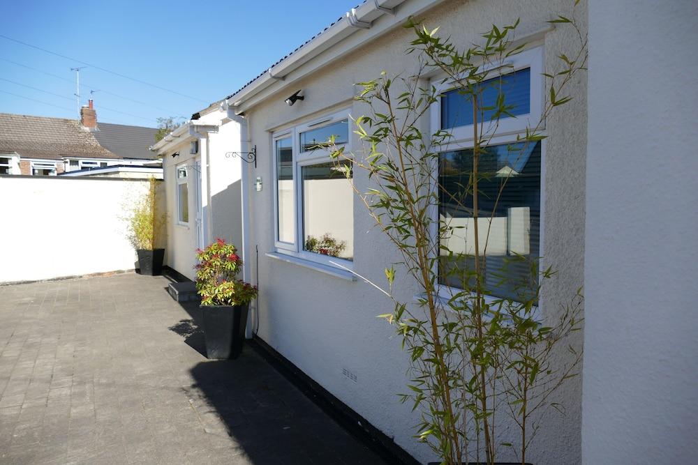 Magnolia B and B Exterior