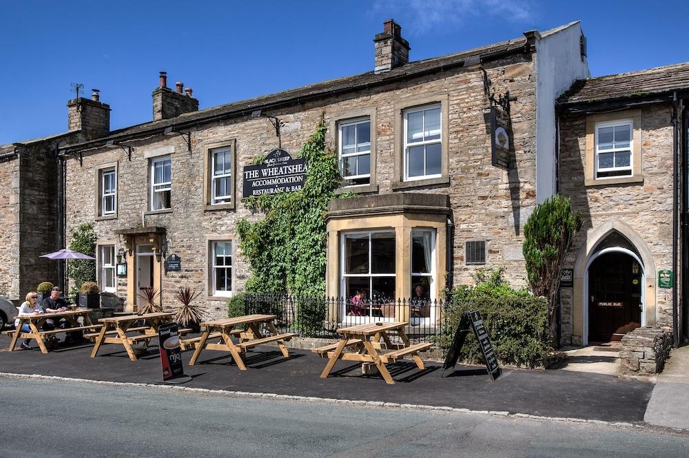 The Wheatsheaf Inn Featured Image