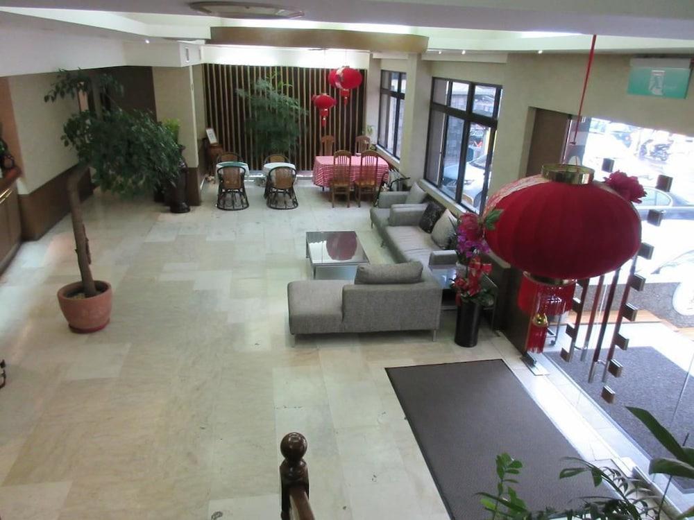 Hefong JAEE Hotel Lobby