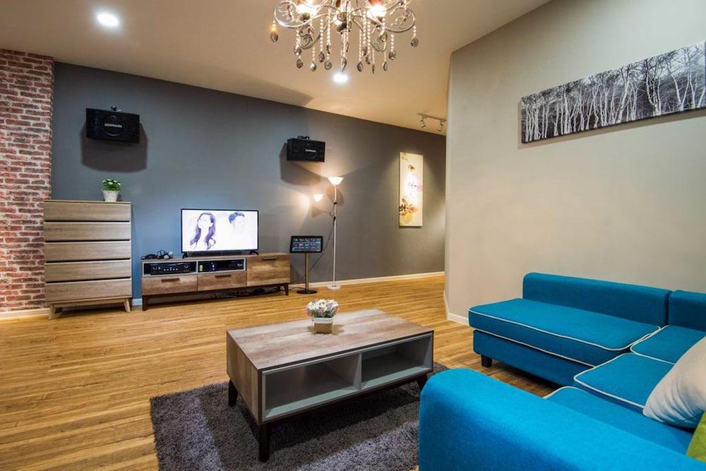 Be Our Guest Living Room