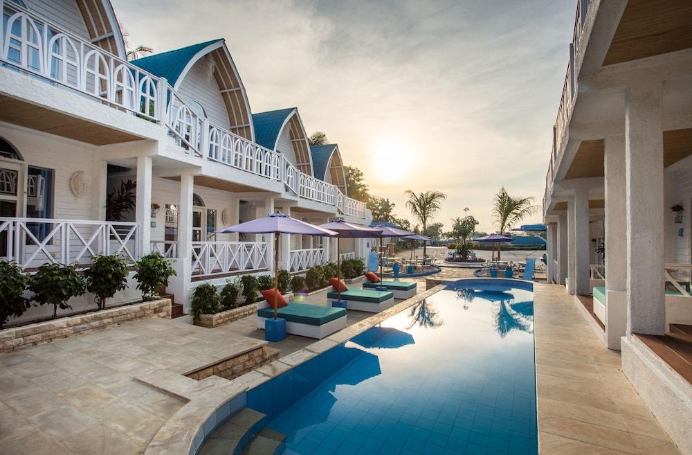 Santorini Beach Resort Outdoor Pool