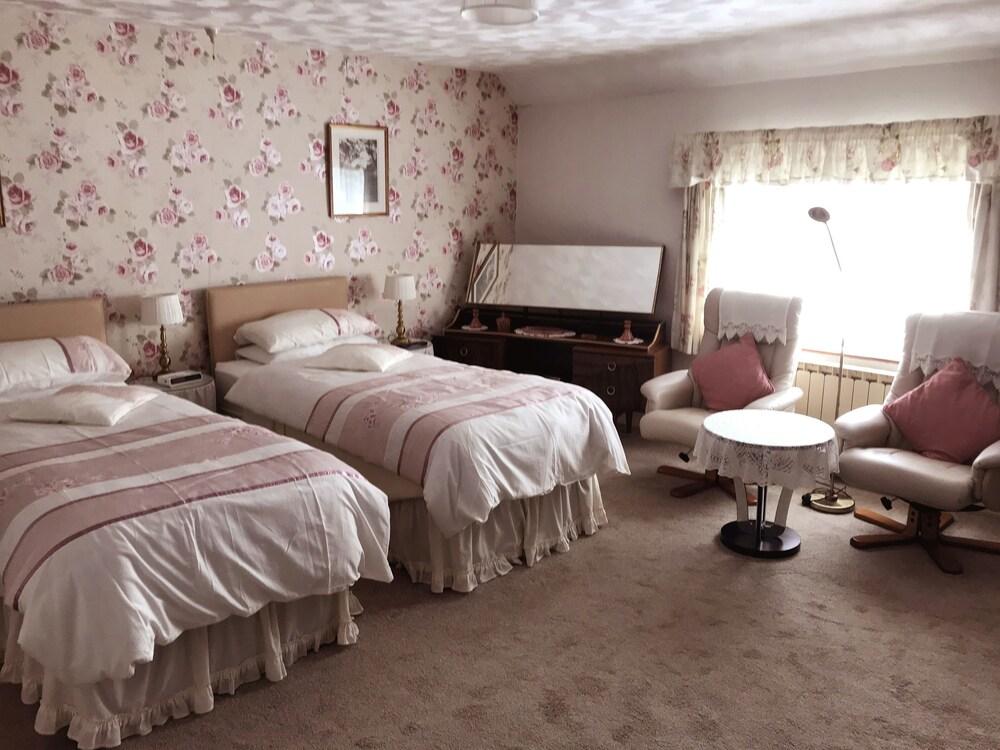 Erw-lon Farm Room