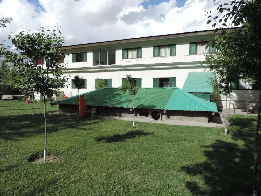 Hotel One Skardu Property Grounds