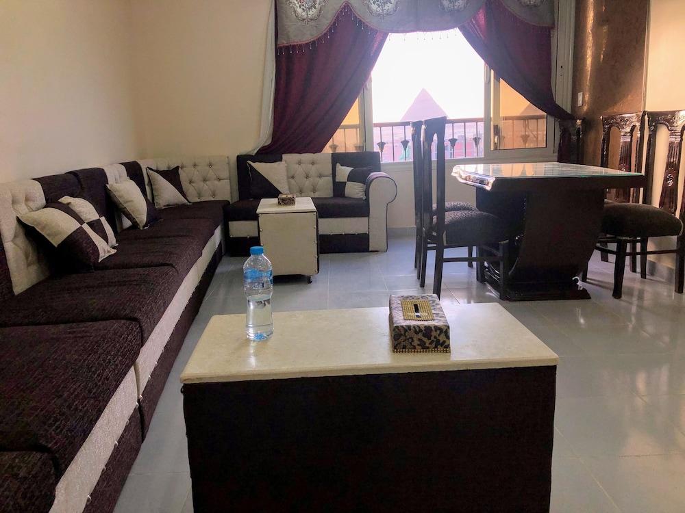 Magic Pyramids View Accommodation Living Area