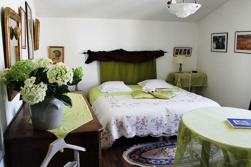 Chambre Hôte Chouet Les Vrilles Room