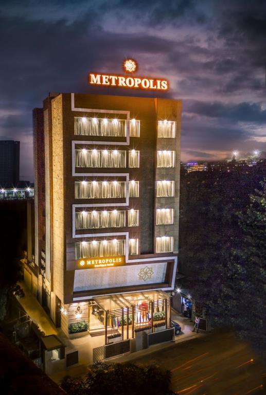 Treebo Select Metropolis Mumbai