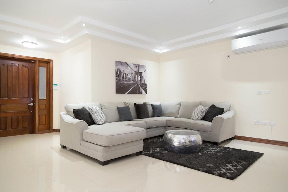 Luxury 3 Level Town House Interior Detail
