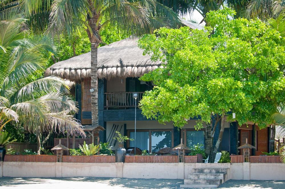 Nabulao Beach and Dive Resort Exterior