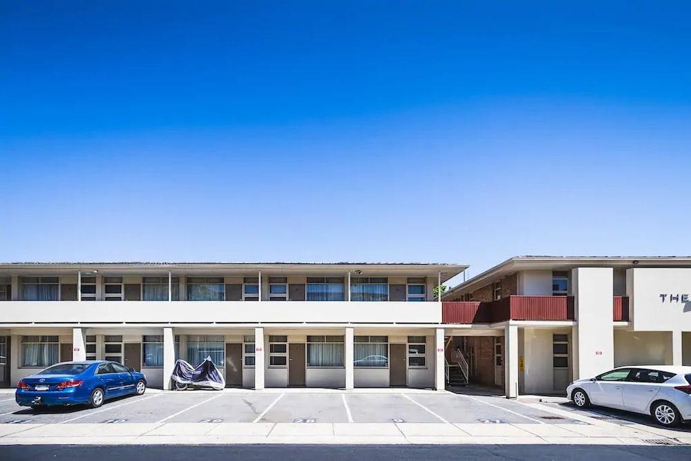 هاي 5 لاكشري هوليداي أبارتمنتس الصورة الأساسية