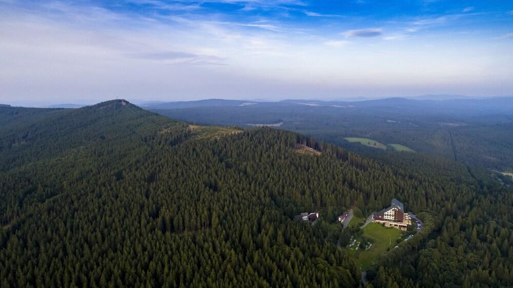 OREA Resort Horizont Šumava Exterior