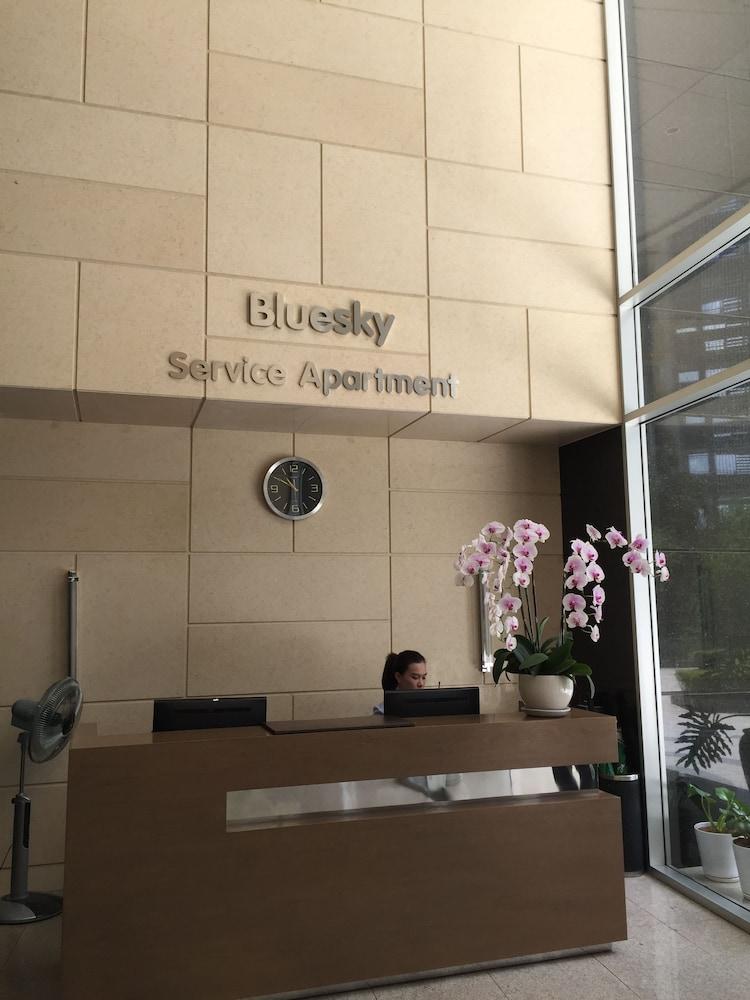 بلوسكاي سيرفسد أبارتمنت آيربورت بلازا منطقة الاستقبال