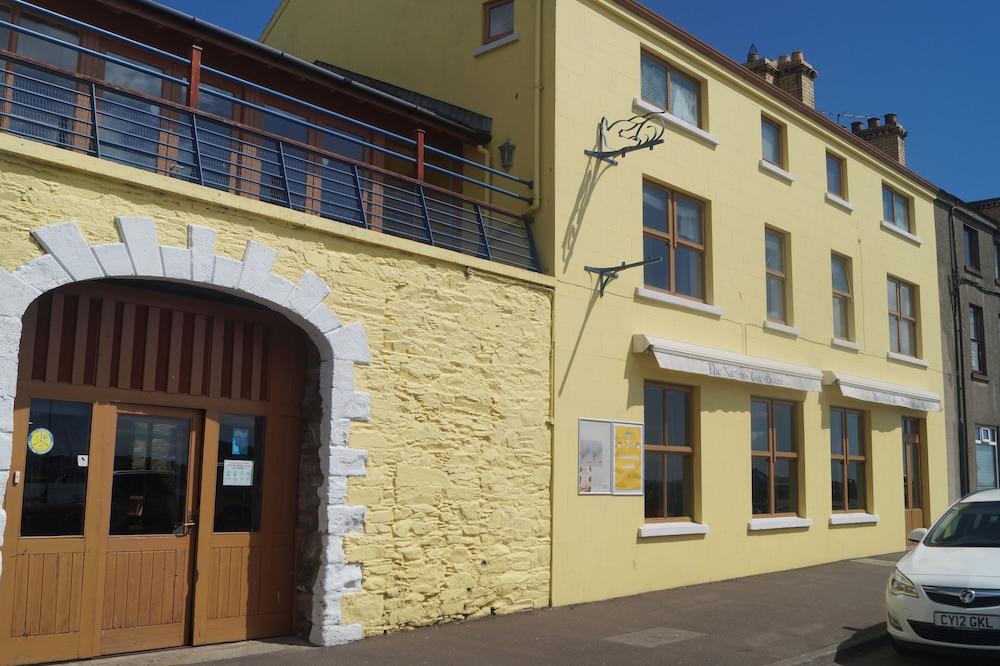 The Narrows Guesthouse Featured Image