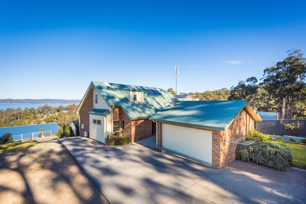 Whale Cove Circuit Exterior