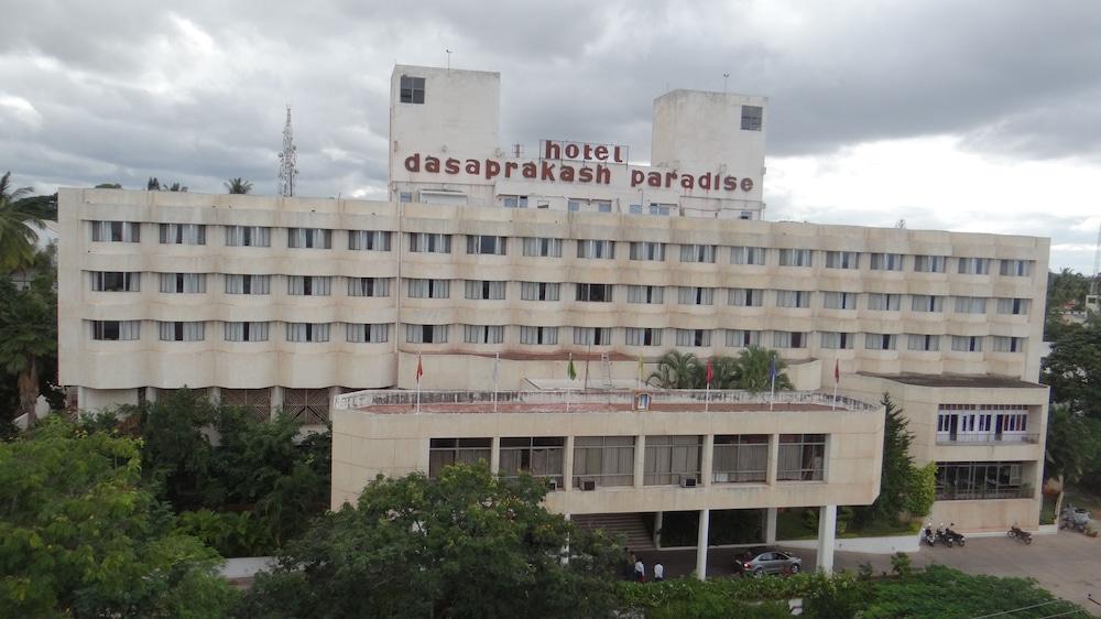 Hotel Paradise
