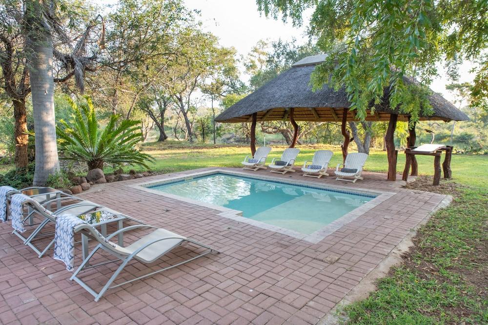 Nyala Safari Lodge Outdoor Pool