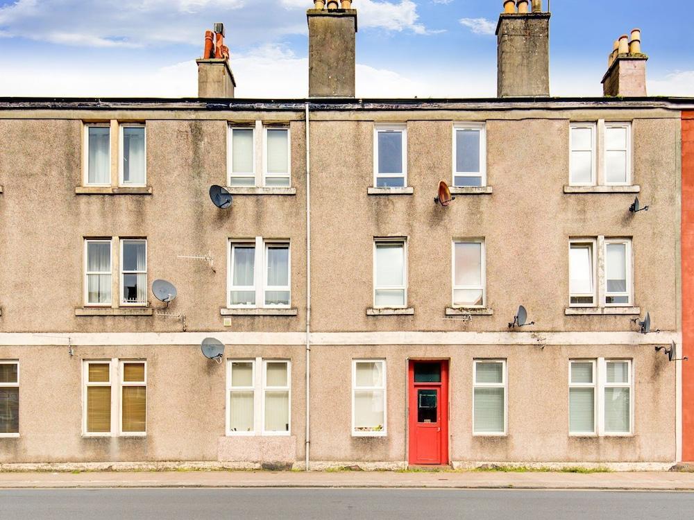 Inviting Cottage in Helensburgh near Center