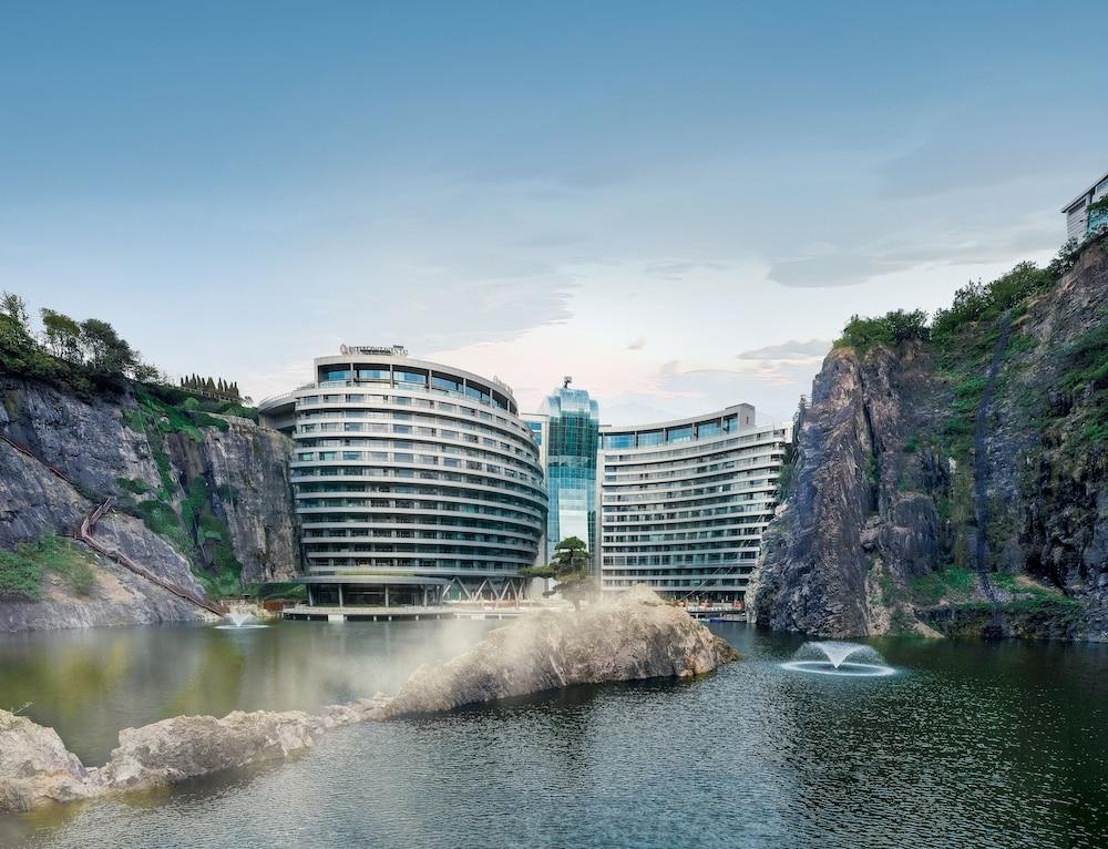 InterContinental Shanghai Wonderland by IHG Exterior