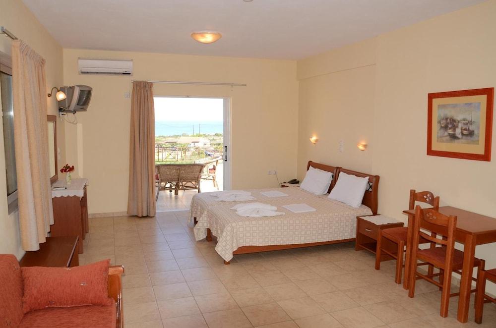 Elafonisos Diamond Resort
