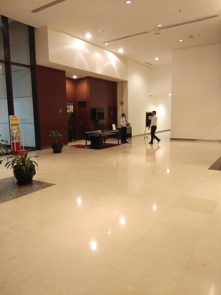 Times Square Private Service Suite at KL Interior