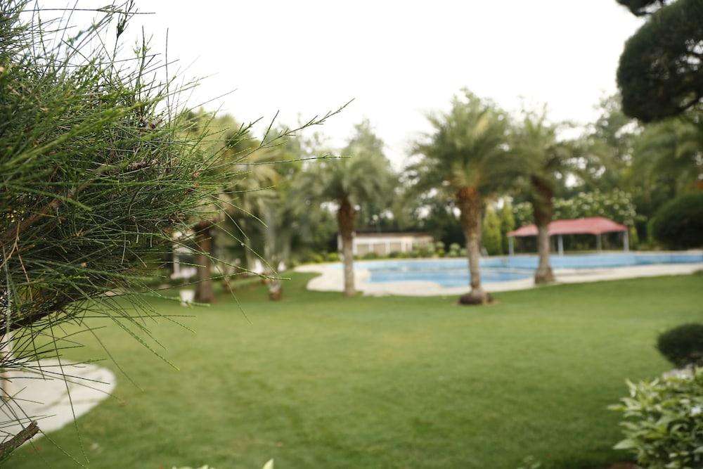 Botanix Resort Others