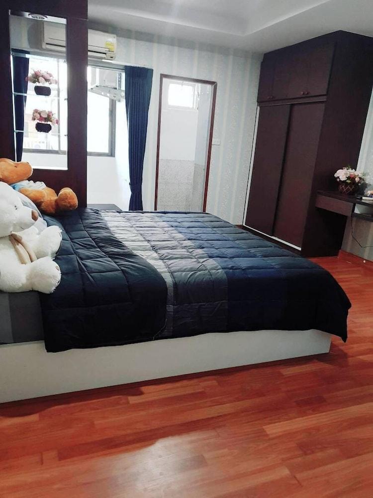 Perfect Condominium Room
