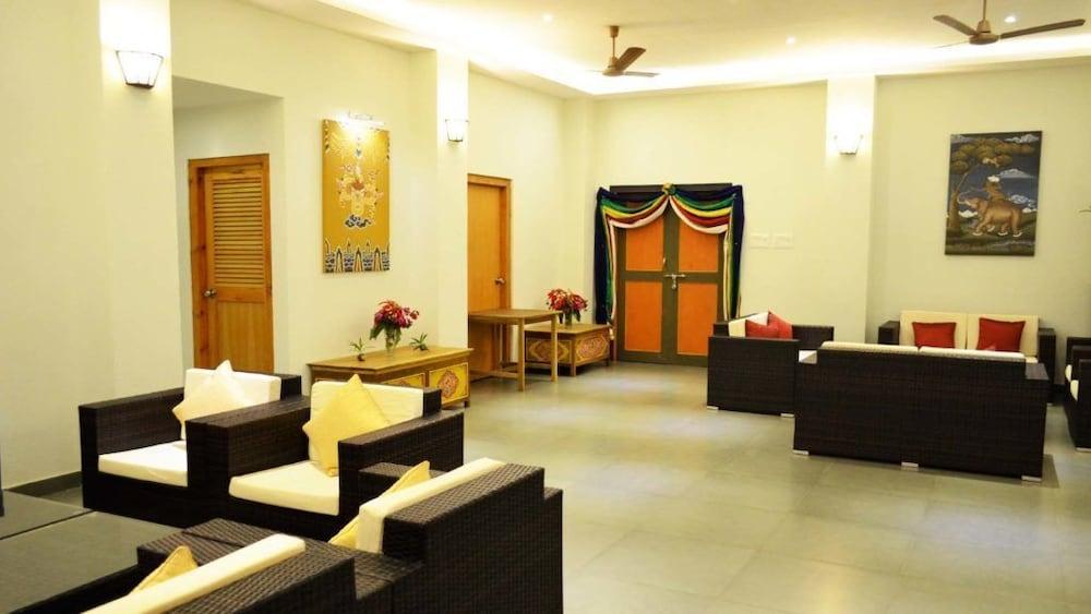 Drubchu Resort Lobby Sitting Area