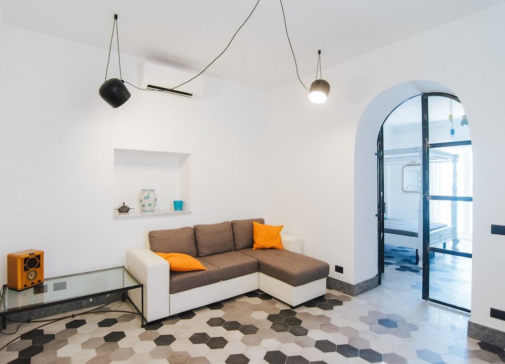 La Concha Suites