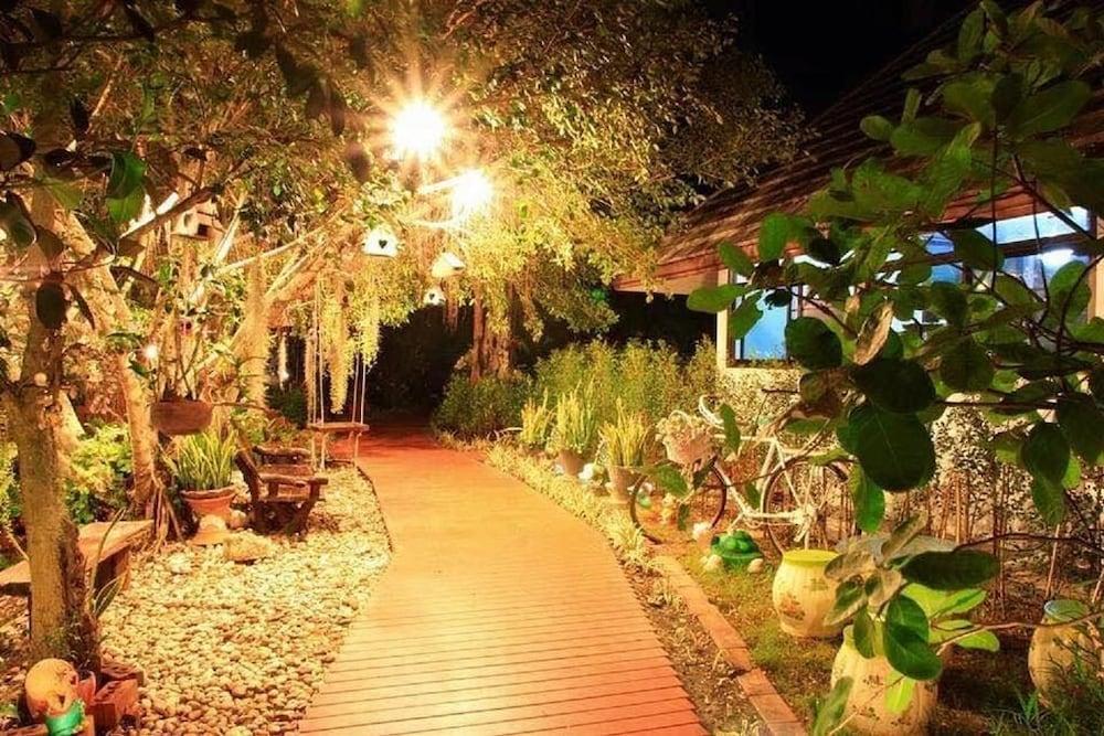 Rai Saweangsuk88 Property Grounds