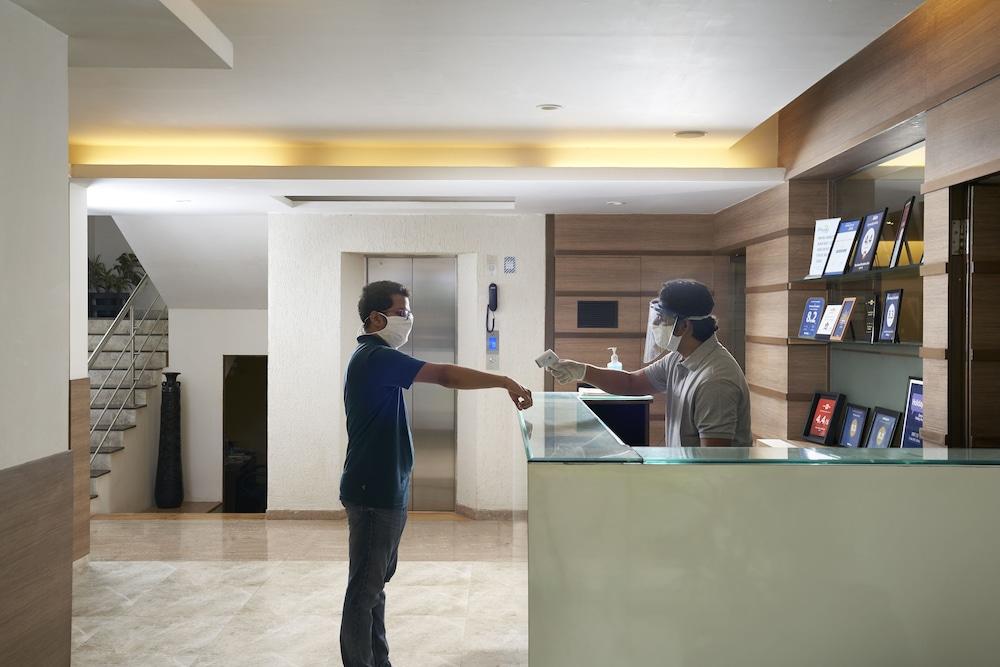 The Hawaii Comforts Reception