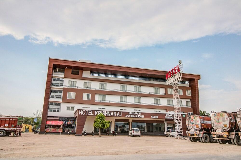 Capital O 44207 Hotel Krishnaraj
