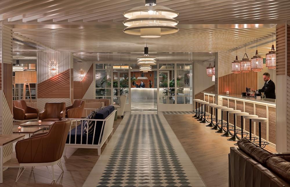 H10 Cambrils Playa Lobby